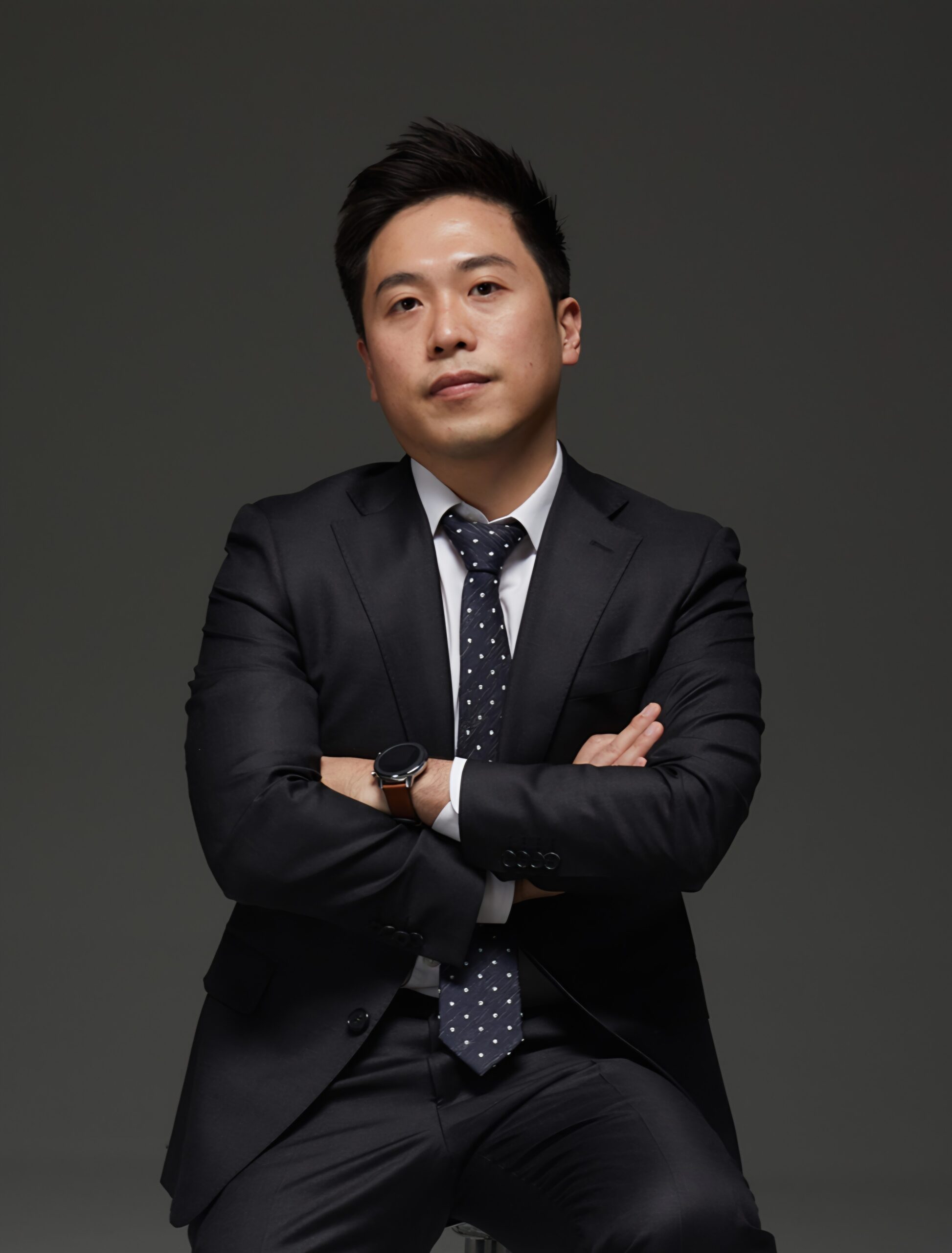 로집사는 변호사들 뿐만 아니라 회계사, 세무사, 변리사 등 뛰어난 전문가들이 여러분과 함께 하는 로집사입니다